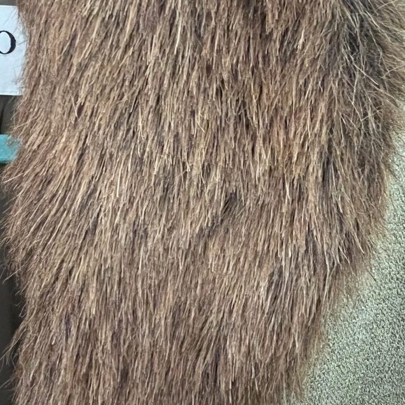 Adolfo Suit Jacket w/Faux Fur - Picture 6 of 10